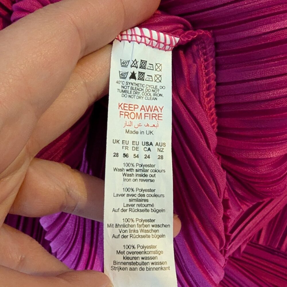 Boohoo Plisse Drape Wrap Dress Hot Pink Ribbed Party Cruise Plus Size US Sz 24 - Picture 8 of 8